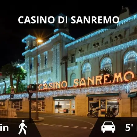 Appartement Mansarda In Pieno Centro - 500mt Da Ariston E Ciclabile