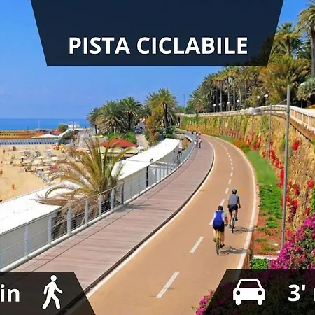 Mansarda In Pieno Centro - 500mt Da Ariston E Ciclabile Appartement San Remo