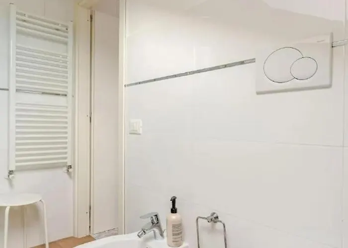 Mansarda In Pieno Centro - 500mt Da Ariston E Ciclabile * Sanremo